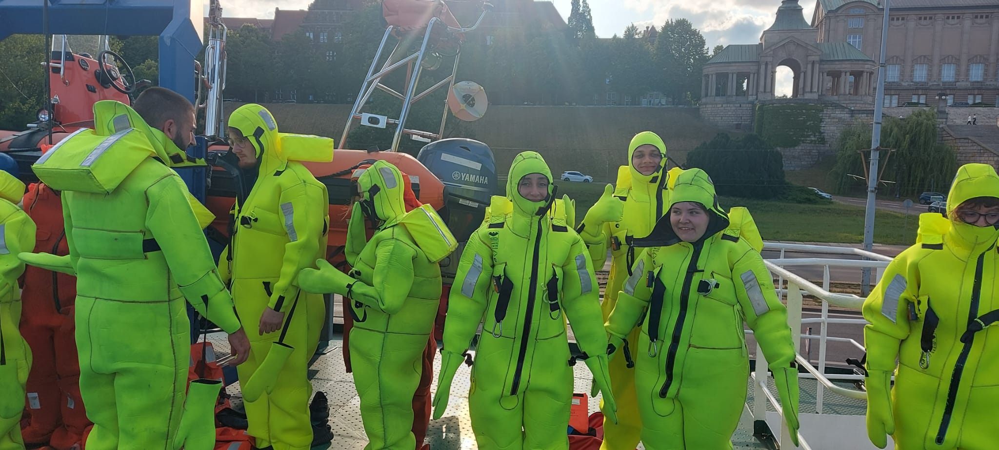 4Ż – ROZPOCZYNA PRAKTYKĘ MORSKĄ NA NAWIGATORZE XXI